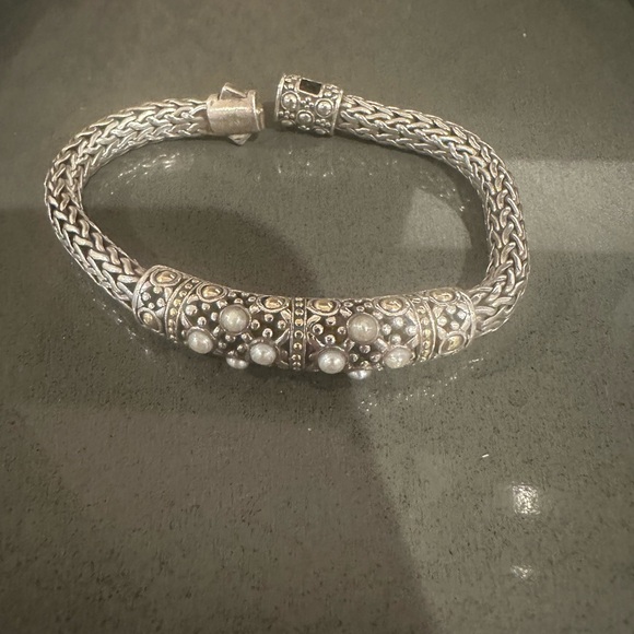 John Hardy Dot Jaisalmer Silver, Pearl and 18k Gold Accented Bracelet - Picture 1 of 5